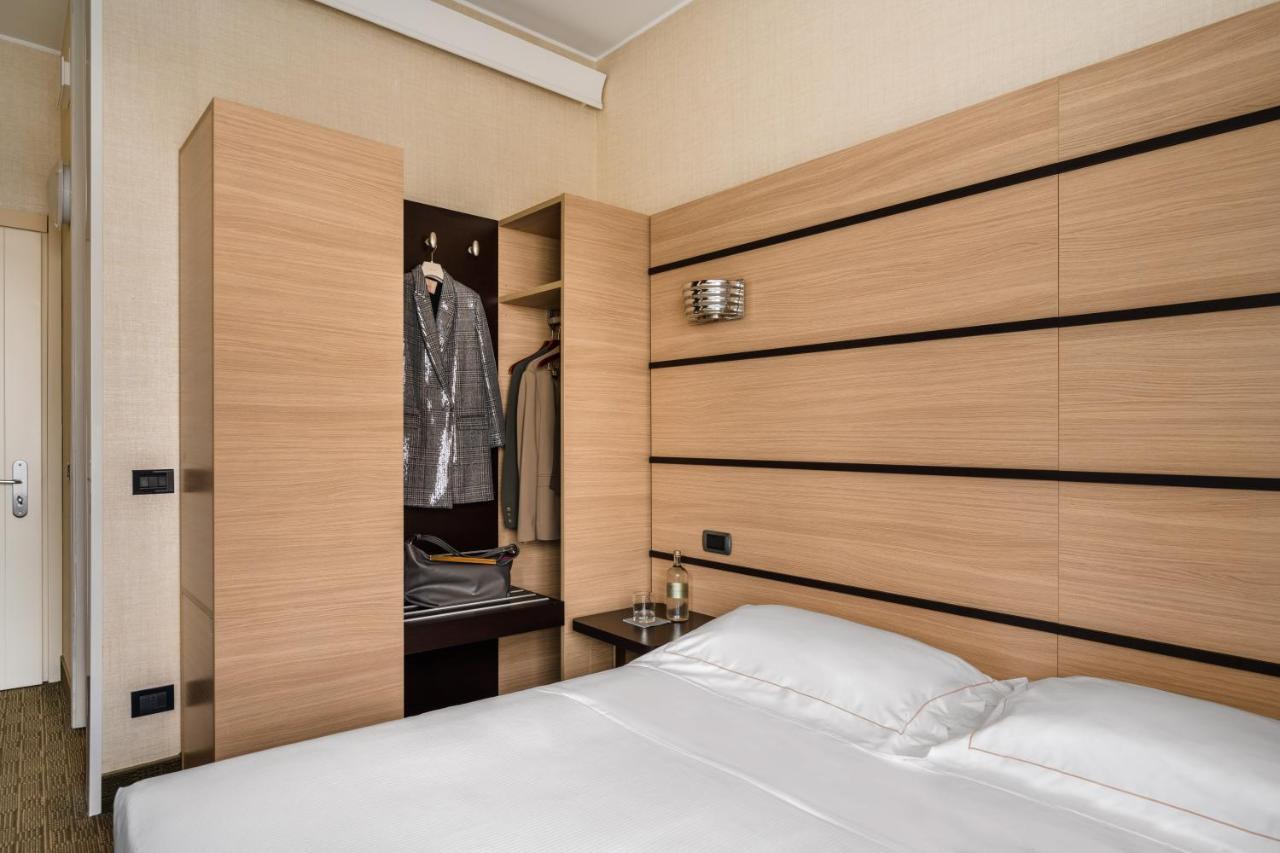 Hotel Cora カラーテ・ブリアンツァ エクステリア 写真